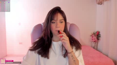 Snapshot of pau_cute chatting on 01.30.25 Sofa online show from 01.30.25