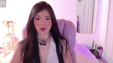 Sofa online show from 04.08.26