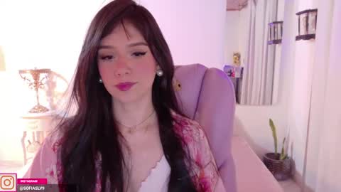 Snapshot of pau_cute chatting on 05.04.26 Sofa online show from 05.04.26