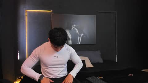 Paul online show from 02.03.25