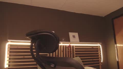 Paul online show from 03.04.25