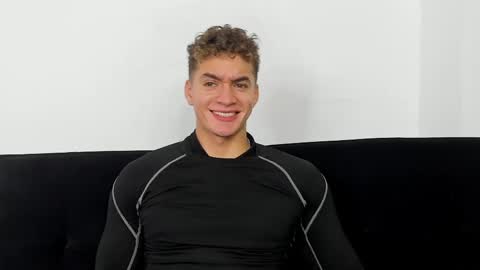 Snapshot of paul_george212 chatting on 05.01.26 Paull George online show from 05.01.26