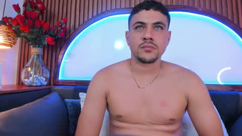 Snapshot of paul_rivera chatting on 11.27.25 Paul Rivera online show from 11.27.25