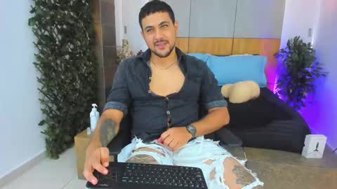 Paul Rivera online show from 02.12.26