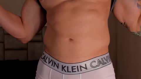 Snapshot of paul_roger chatting on 12.07.24 PAUL ROGER online show from 12.07.24