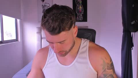 Snapshot of paul_roger chatting on 02.18.25 PAUL ROGER online show from 02.18.25