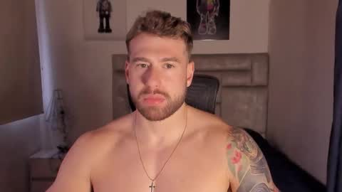 PAUL ROGER online show from 12.15.25