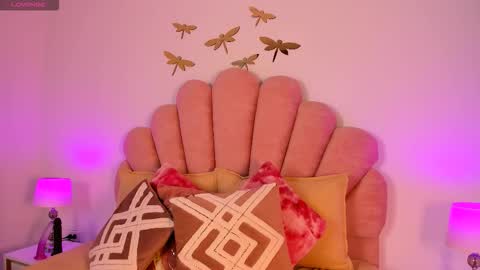 Snapshot of paula__evans chatting on 02.21.26 Paula online show from 02.21.26