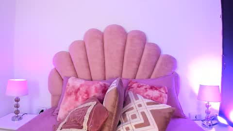 Snapshot of paula__evans chatting on 02.28.26 Paula online show from 02.28.26