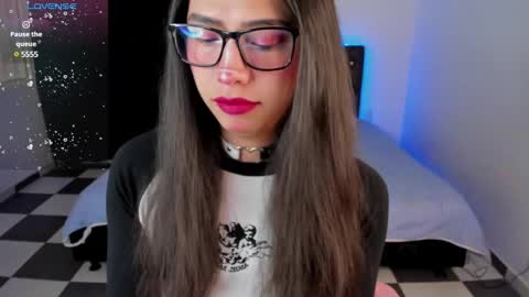 Snapshot of paula_kawaiifu chatting on 01.09.25 CALL ME PAULA online show from 01.09.25