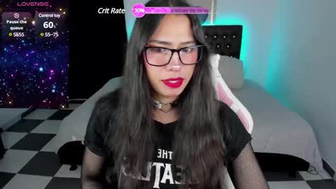 Snapshot of paula_kawaiifu chatting on 02.05.25 CALL ME PAULA online show from 02.05.25