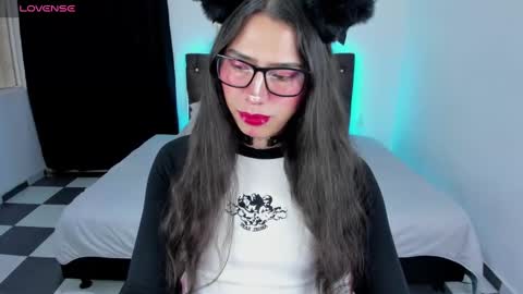 Snapshot of paula_kawaiifu chatting on 02.09.25 CALL ME PAULA online show from 02.09.25