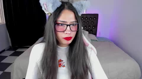 Snapshot of paula_kawaiifu chatting on 02.17.25 CALL ME PAULA online show from 02.17.25