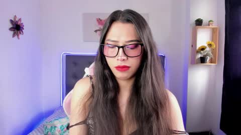 Snapshot of paula_kawaiifu chatting on 09.18.25 CALL ME PAULA online show from 09.18.25