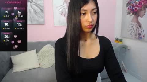 Snapshot of paula_rendon chatting on 02.17.26 Pau online show from 02.17.26