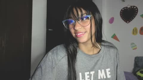 Snapshot of paulacutexs chatting on 04.01.26 Paula online show from 04.01.26