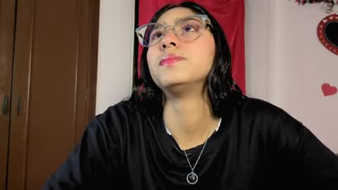 Snapshot of paulacutexs chatting on 05.04.26 Paula online show from 05.04.26