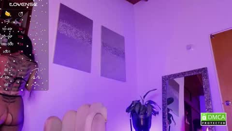 Snapshot of paulatoro__ chatting on 06.06.26 Paula Toro online show from 06.06.26