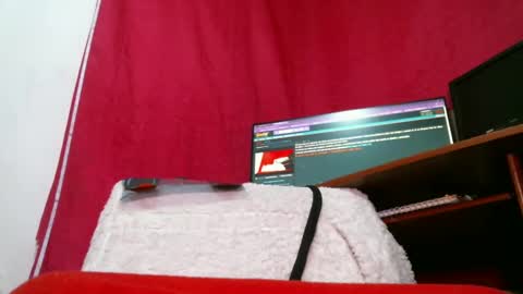 PAULA VALENTINA online show from 03.08.25