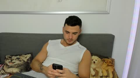 paulblack021 online show from 02.02.25