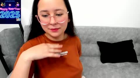 Snapshot of paulette65 chatting on 01.31.25 PAU online show from 01.31.25