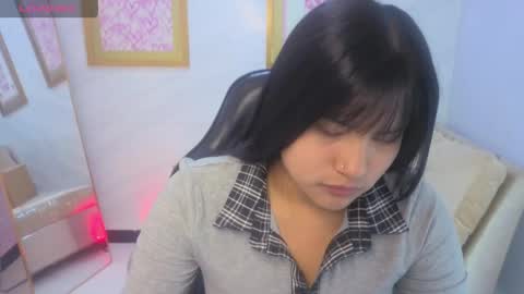 Live 800am 200pm COLOMBIAN HOUR online show from 04.01.26