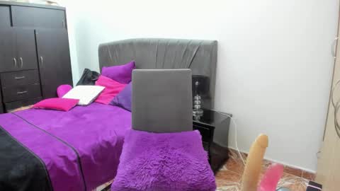 Snapshot of pauli_bootysexy chatting on 02.19.26 Paulina Rendon online show from 02.19.26