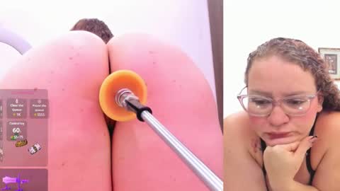 Paulina Davis  online show from 01.30.25