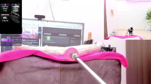 Snapshot of paulina_davis_ chatting on 04.28.26 Paulina Davis online show from 04.28.26