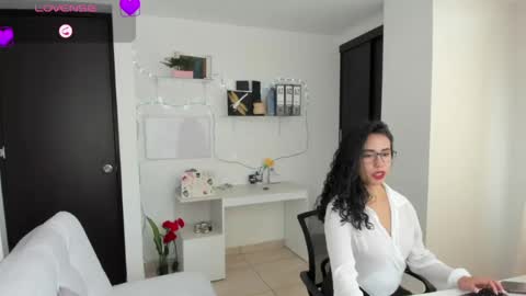 paulina online show from 04.23.26