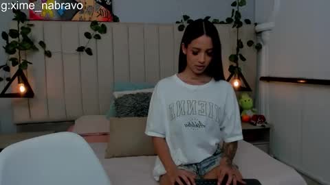 PAULINA  online show from 01.15.26