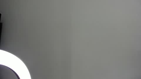 paulina lux online show from 12.20.25