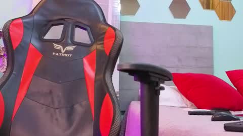 Paulina  online show from 11.14.25