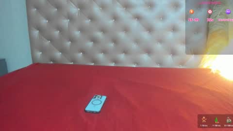 Snapshot of paulinasaeenz chatting on 11.30.25 PaulinaSaennz online show from 11.30.25