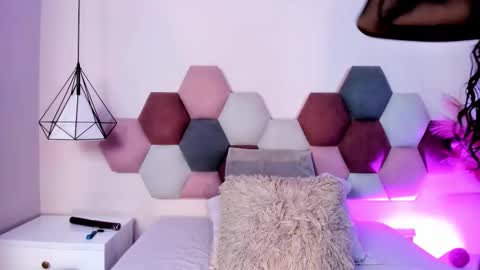 Paulina Saint online show from 01.12.26