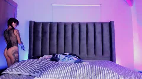 Paulina soto online show from 10.05.25