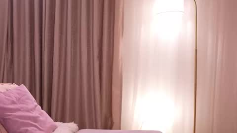 Snapshot of pauline_7 chatting on 10.01.25 pauline_7 online show from 10.01.25