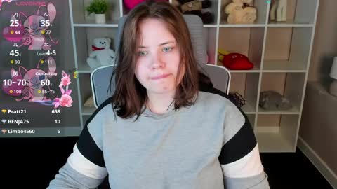 Erica online show from 04.25.26