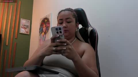 paulinna_curvy online show from 04.11.26