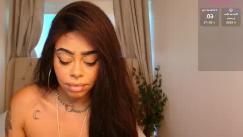 paulinne_clark online show from 04.16.26