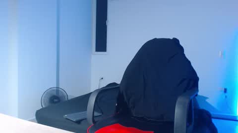 Paulo online show from 09.30.25