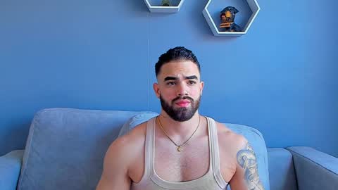 Paul Phoenix online show from 01.04.25