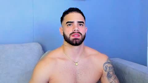 Paul Phoenix online show from 01.05.25