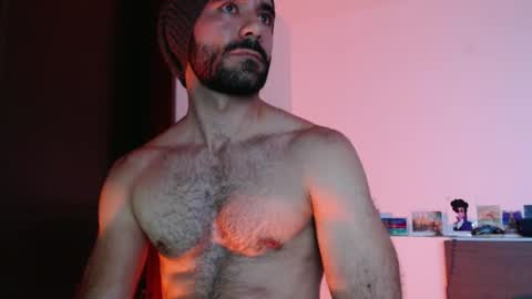 Paul online show from 10.12.25