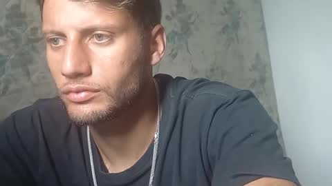 Snapshot of paurrrossa chatting on 03.01.26 PauRosa online show from 03.01.26