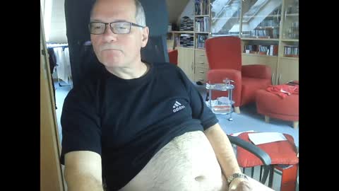 Pavlov aka Peter online show from 12.19.24