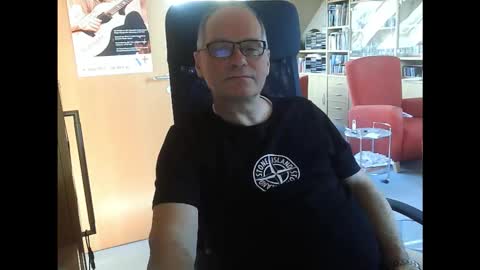 Pavlov aka Peter online show from 11.06.25