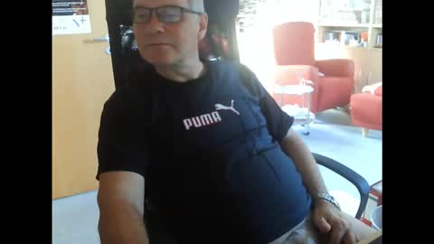 Pavlov aka Peter online show from 11.13.25