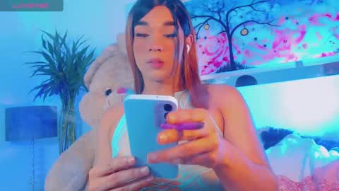 Snapshot of paytoncamila chatting on 11.22.25 Payton online show from 11.22.25