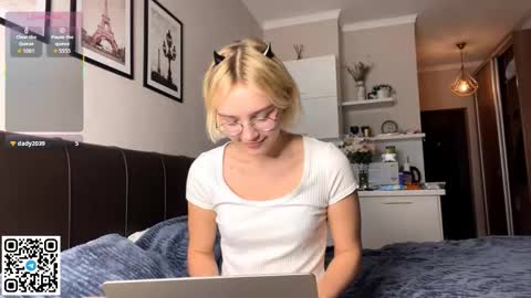 Lola online show from 11.03.25